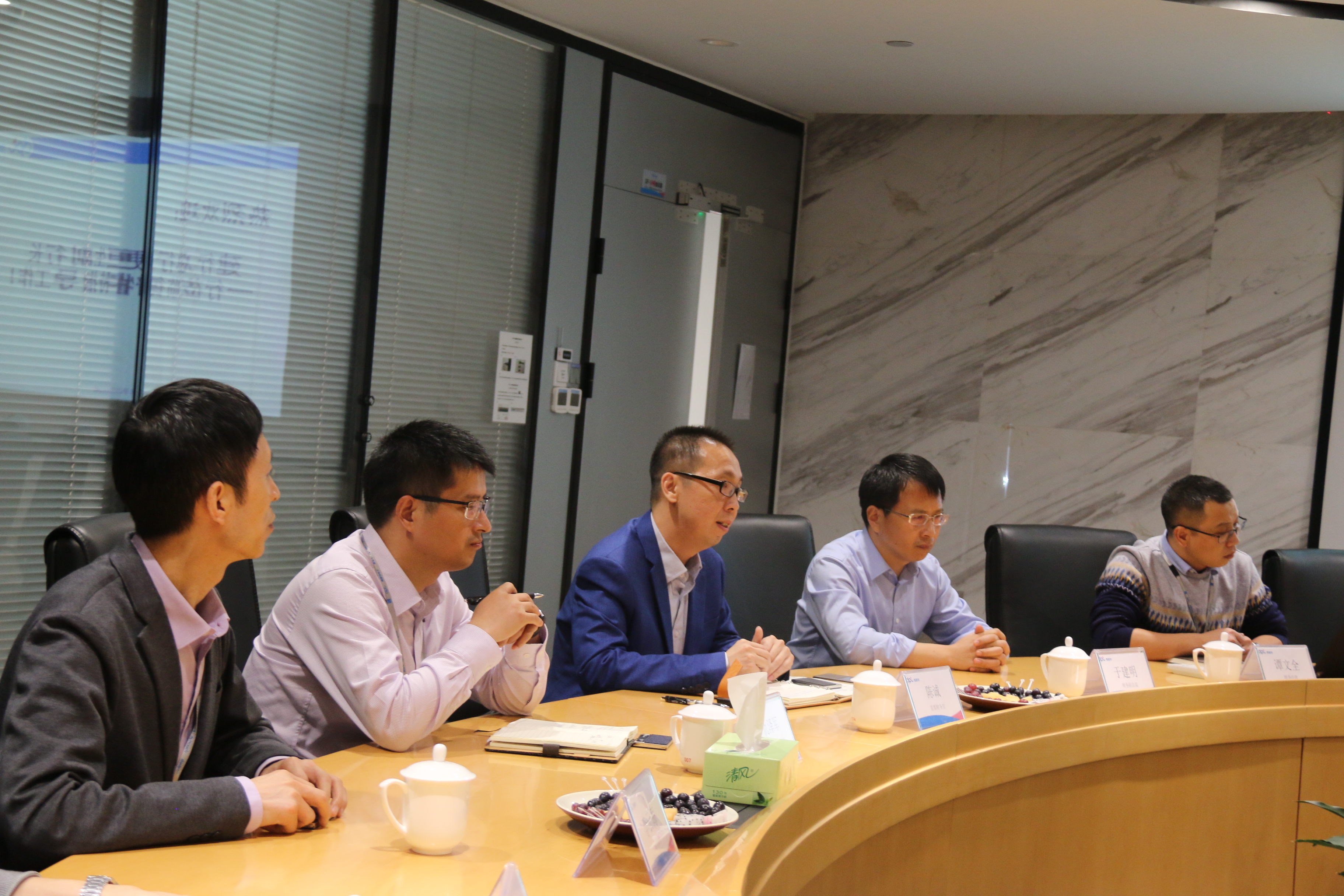 1551756353811837.jpg 1551756353811837.jpg